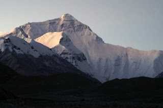 Image of Qomolangma (Mt. Everest) at dawn from the Tibetan side.