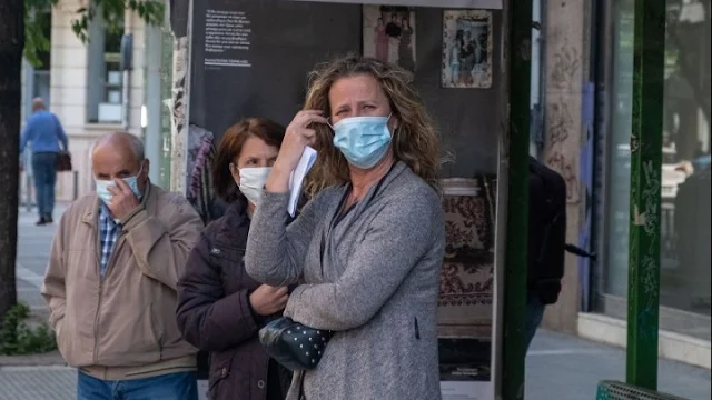 Δέκα πρόστιμα για μη χρήση μάσκας και αποστάσεις την Πέμπτη 17/9 στην Πελοπόννησο