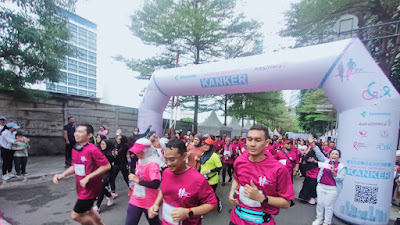 Berita Foto: Peringati Hari Kanker Dunia, Kemenkes dan AstraZeneca Selenggarakan '5K Amazing Run'