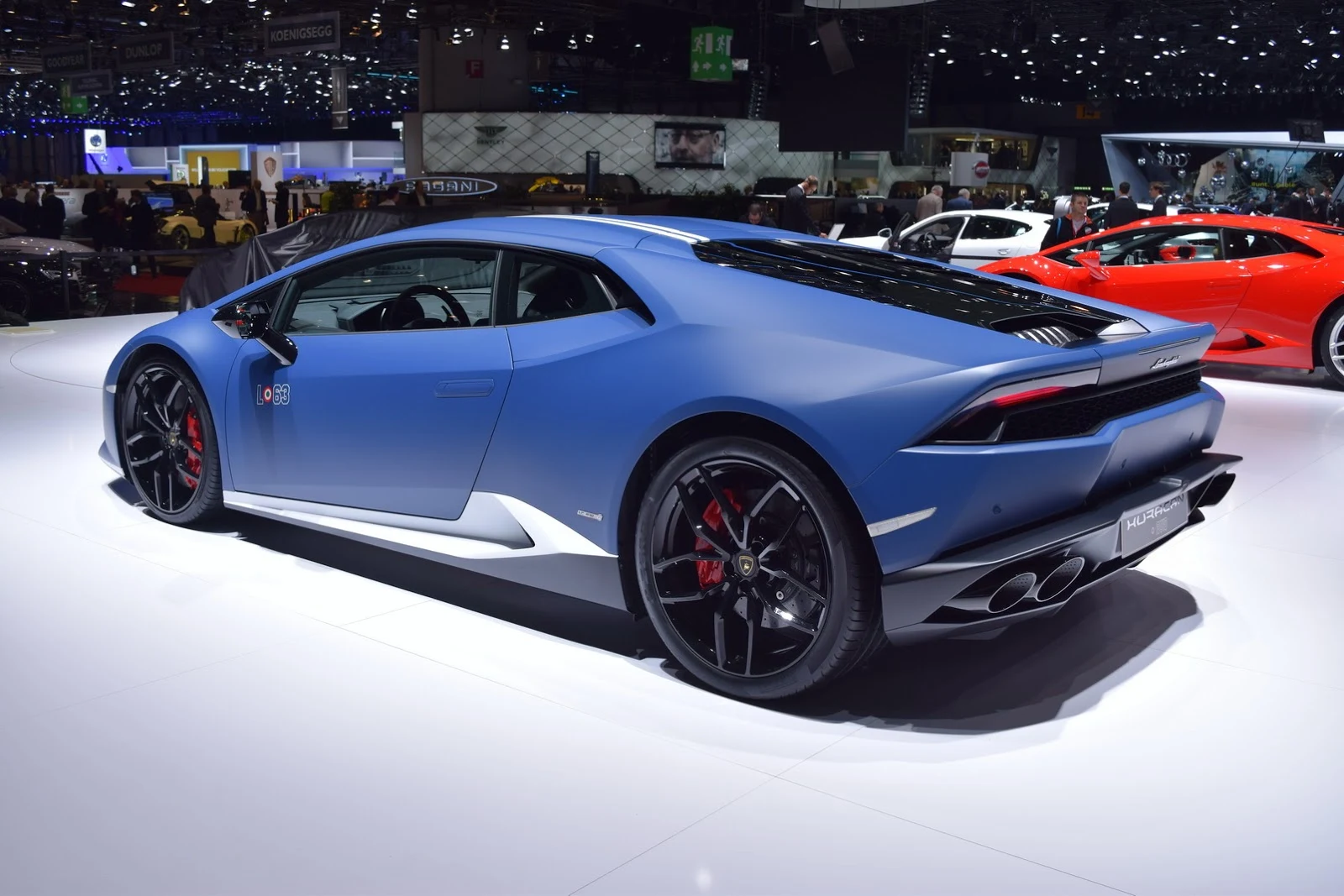 Siêu xe Lamborghini Huracan Avio 2017 - Phản lực đường phố