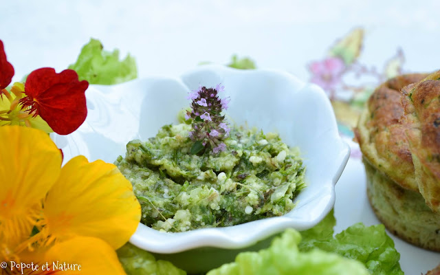 pesto fanes de carotte au thym serpolet © Popote et Nature