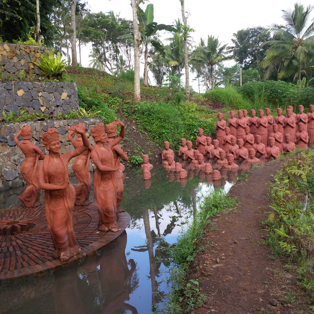 taman gandrung terakota