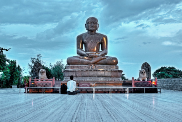 Mahavir Jayanti