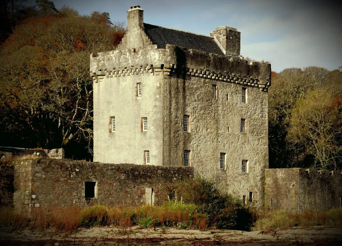 Saddell Castle