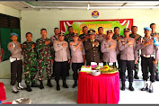 Perkuat Sinergitas Kapolsek Buay Madang Timur Bersama 3 Kapolsek Lainnya Beri Ucapan HUT TNI KE-78 Di Koramil Buay Madang.
