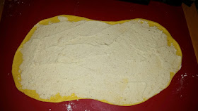 Recept på Saffranskaka med mandelmassa och russin