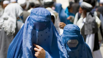 Taliban Mewajibkan Cadar dan Burqa, Apakah Kebijakan Taliban Salah?