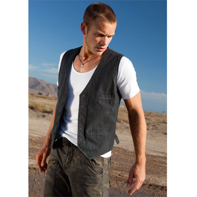 Mens Casual on Mens Waistcoats   Achieving The Casual Look With A Waistcoat   Munique