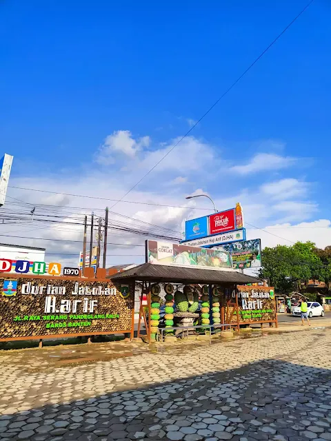 lokasi durian jatohan haji arif