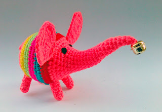 ELEFANTE AMIGURUMI A CROCHET 2