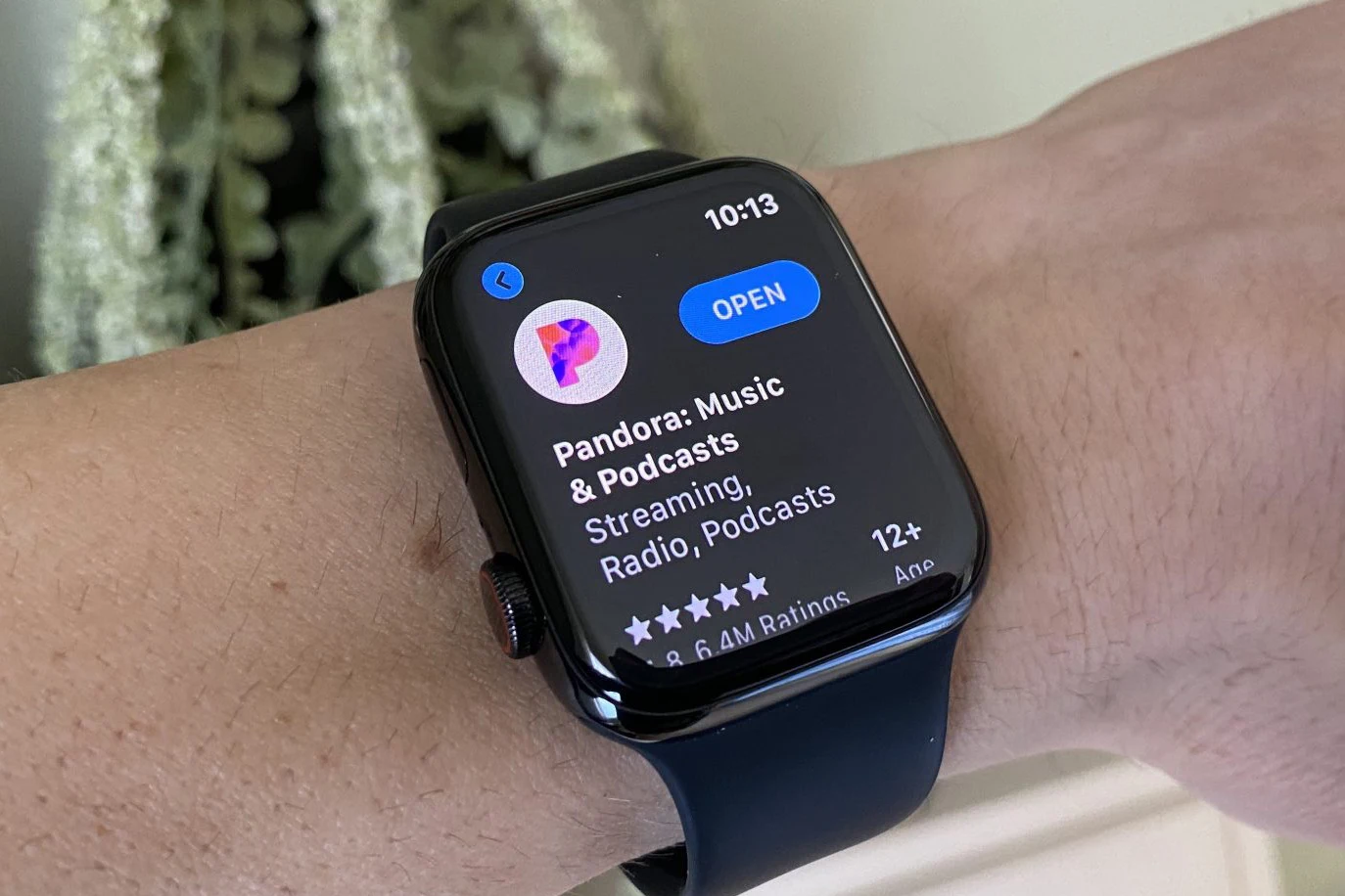 Pandora Releases New Standalone App for Apple Watch