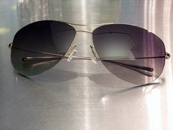 ＯＬＩＶＥＲ ＰＥＯＰＬＥＳ　ｂｅｎｅｄｉｃｔ