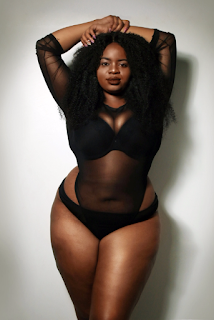 woman body positive movement