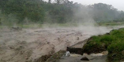 Banjir Lahar Dingin Terjang Kabanjahe