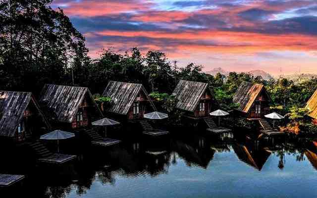 dusun bambu lembang bandung harga penginapan di dusun bambu