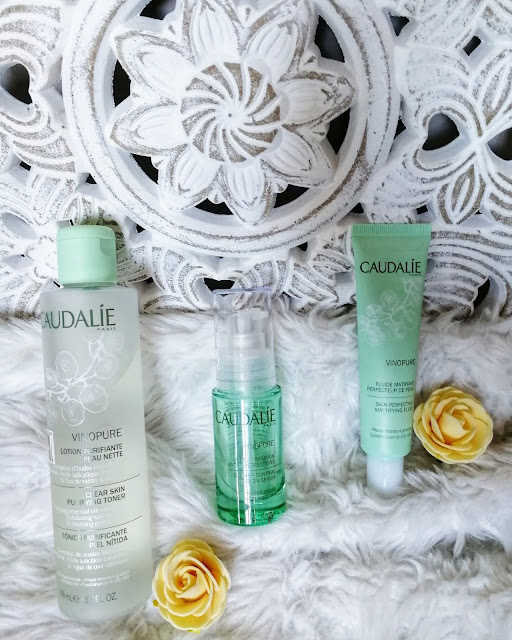 gamme contre l'acné vinopure anti-imperfection caudalie