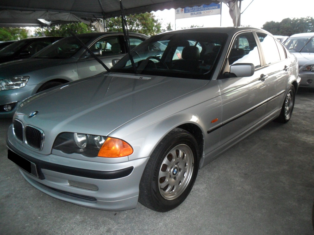 KERETA UNTUK DI JUAL: BMW 318i 1.9 (A) 2000