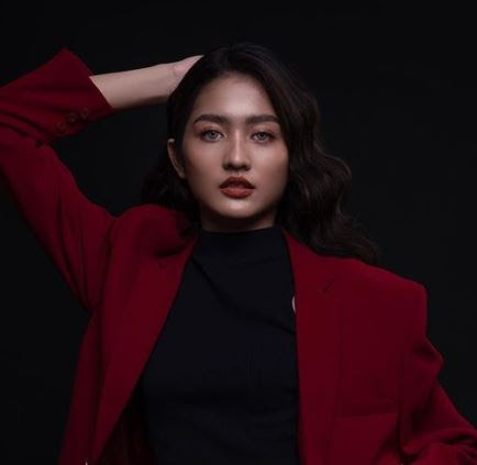 Biografi Profil Biodata Ni Made Chainia Lovera Lilipaly instagram ig Wikipedia Indonesia