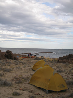 Expedicion en Kayak Parque Nacional Marino Patagonia Austral. Sea Kayak Expedition. Marine National Park Patagonia Austral. Zona de Cabo Dos Bahias 