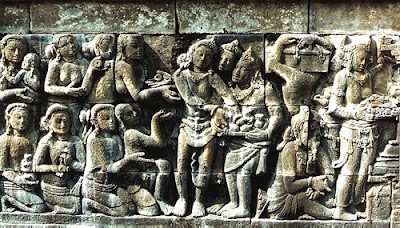 gambar 4 relief candi borobudur gambar di atas adalah relief