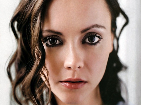 Christina-Ricci-christina-ricci-4883655-1024-768