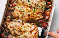 Balsamic Tomato Baked Chicken with Mozzarella Recipe 