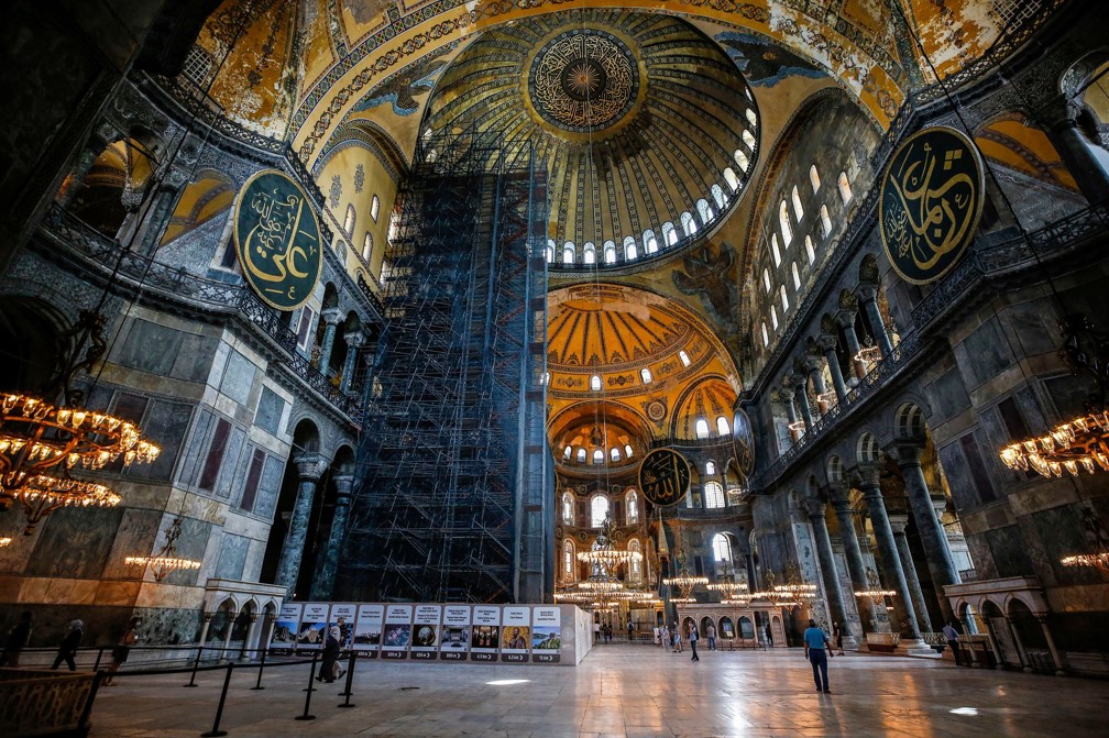 Hagia Sophia Mosque in Istanbul, Turkey Top-Rated Tourist Attraction