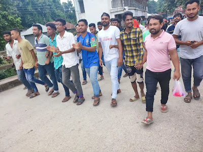 ফৈলজানা ৩ নং ওয়ার্ড যেন ঈদ আনন্দ ও গণ মিছিল শেখ হাসিনার পলায়ন উপলক্ষে।