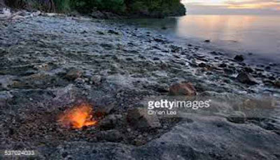 8 Pantai Unik Dan Eksotik Di Indonesia