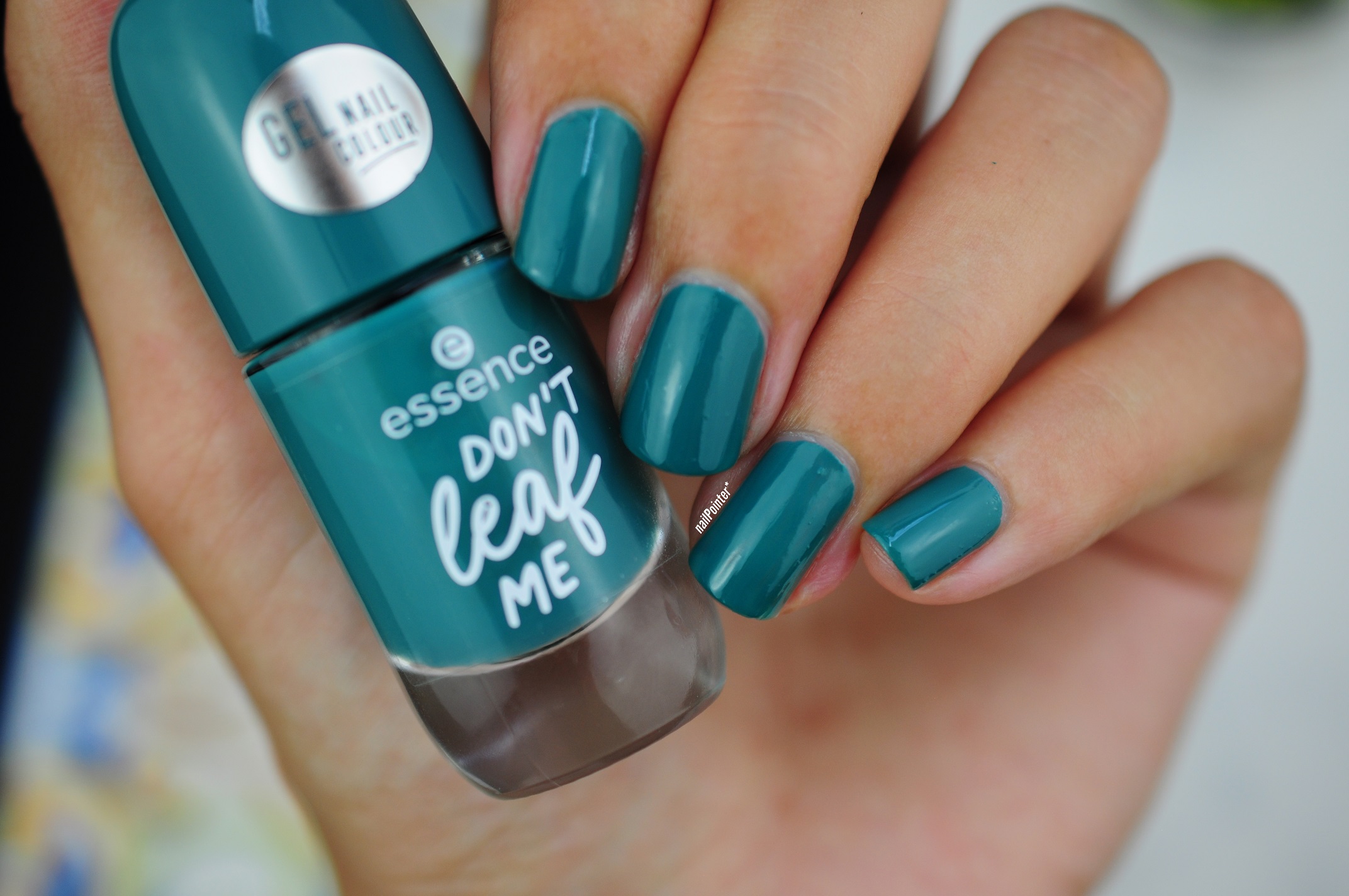 Essence Don't Leaf Me Swatch