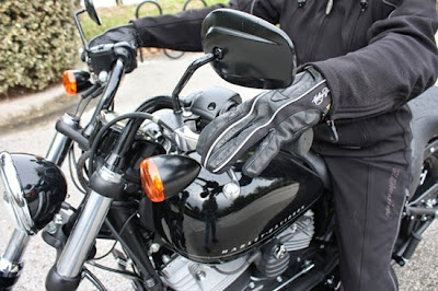 Cara Mengendarai Motor Kopling Bagi Pemula Cara Mengendarai Motor Kopling Bagi Pemula