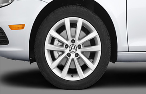 2012 Volkswagen Eos Lux 2dr FWD Convertible wheel cap view