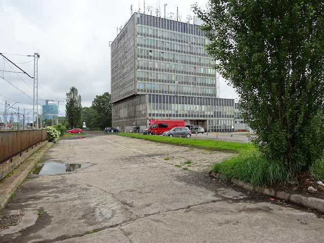 Dworzec autobusowy obok stacji Warszawa Zachodnia