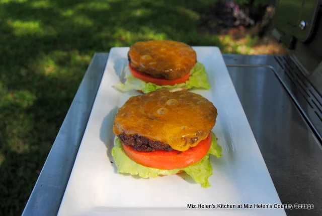 Ultimate Tex-Mex Burger at Miz Helen's Country Cottage