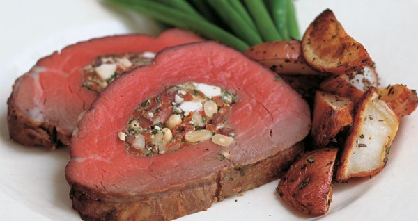 Classic Beef Tenderloin with Crispy Baked Potato Fans