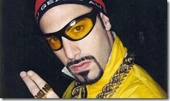 Ali-G-fingers-590x350