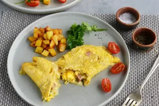 Ham and omlet