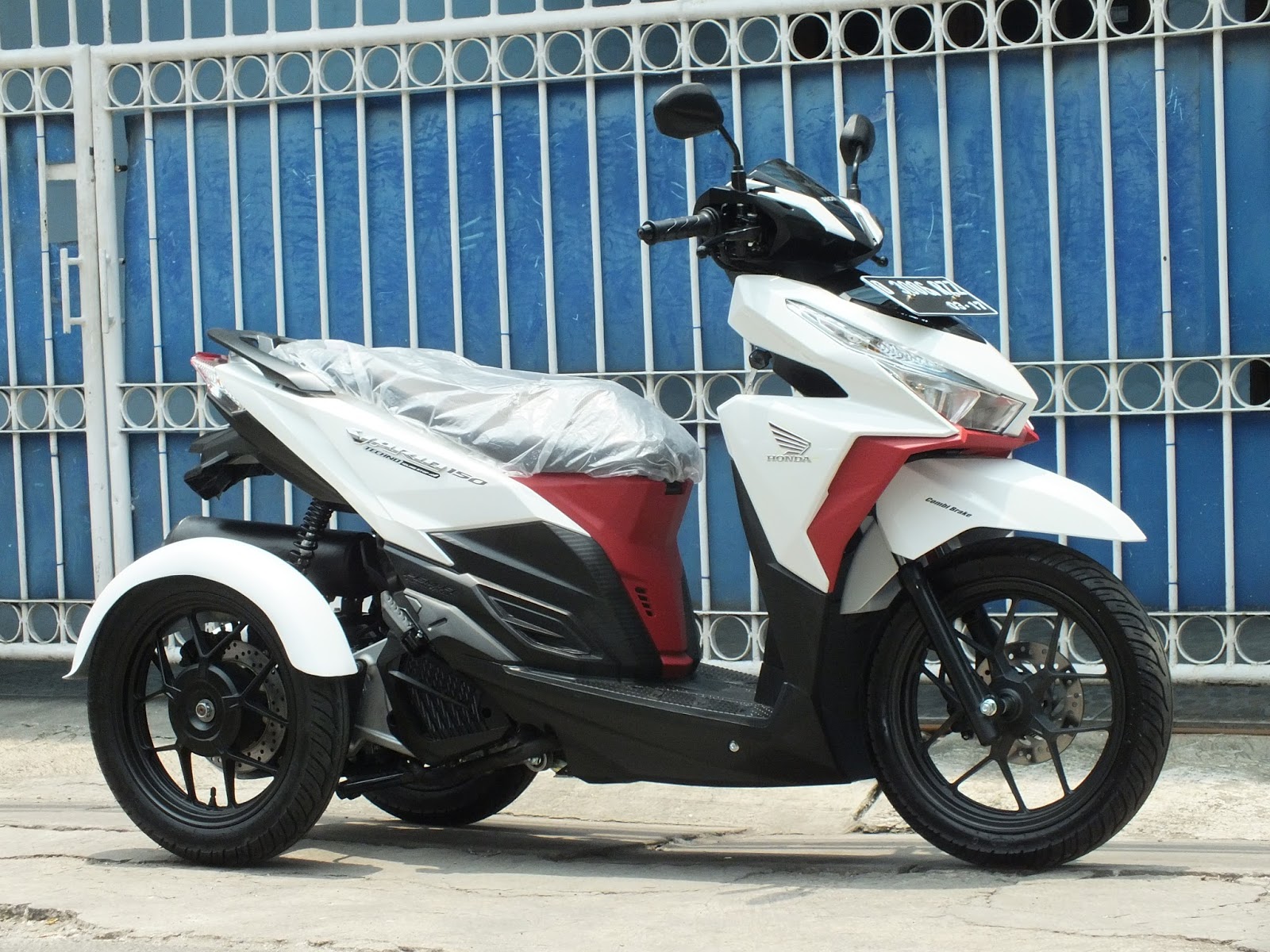 Oracle Modification Concept HONDA VARIO TECHNO 150 RODA TIGA