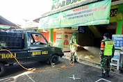 Kodim Bojonegoro Bersama Tim Gugus Tugas Kabupaten Lakukan Penyemprotan Disinfektan