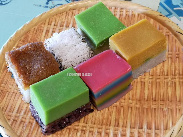 Nyonya Kueh