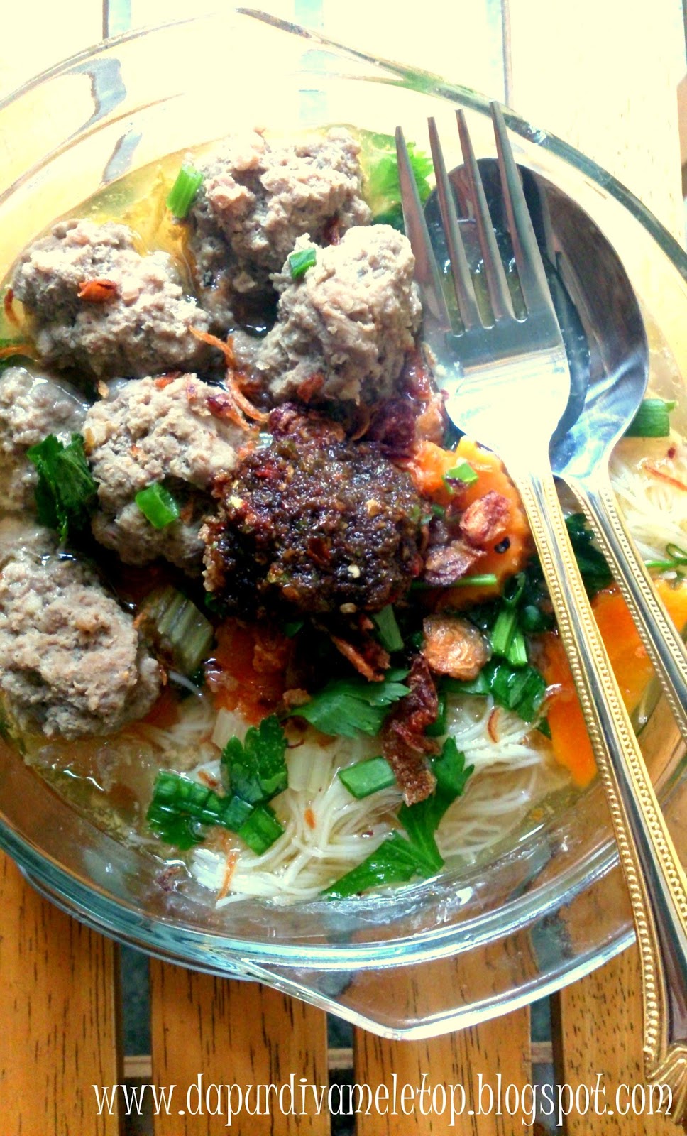 DAPUR DIVA MELETOP: Resepi : Bihun Bakso