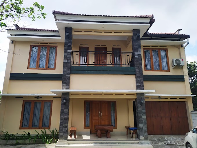 Disewakan Rumah Luxury Mewah Furnish strategis Pinggir Jalan Palagan km 11