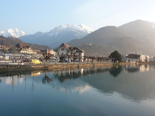  Interlaken beautiful mountain village photos