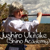 http://albinoshadowcosplay.blogspot.com/2013/11/jushiro-ukitake-shino-academy-photo.html