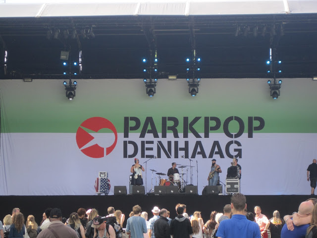 オランダ最大の野外コンサートParkpop