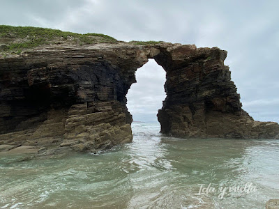 Ruta por Asturias visita playa de las Catedrales