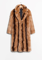 http://www.stories.com/be/Ready-to-wear/Outerwear/Faux_Fur_Coat/582949-0501678001.2