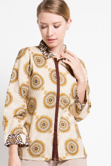 20 Model Baju  Batik  Wanita Danar  Hadi  Terbaru 2021 