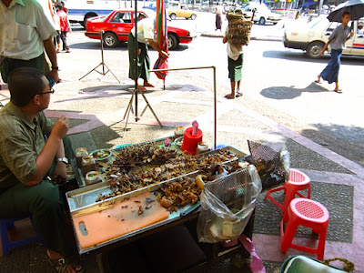 Anawrahta road fast food for lunch