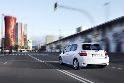 Toyota Auris Hybrid